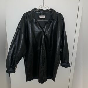 Aritzia Pelli Shirt Jacket